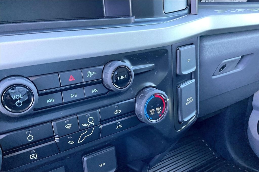 New 2026 Ford Super Duty F-250 XL 4D Crew Cab