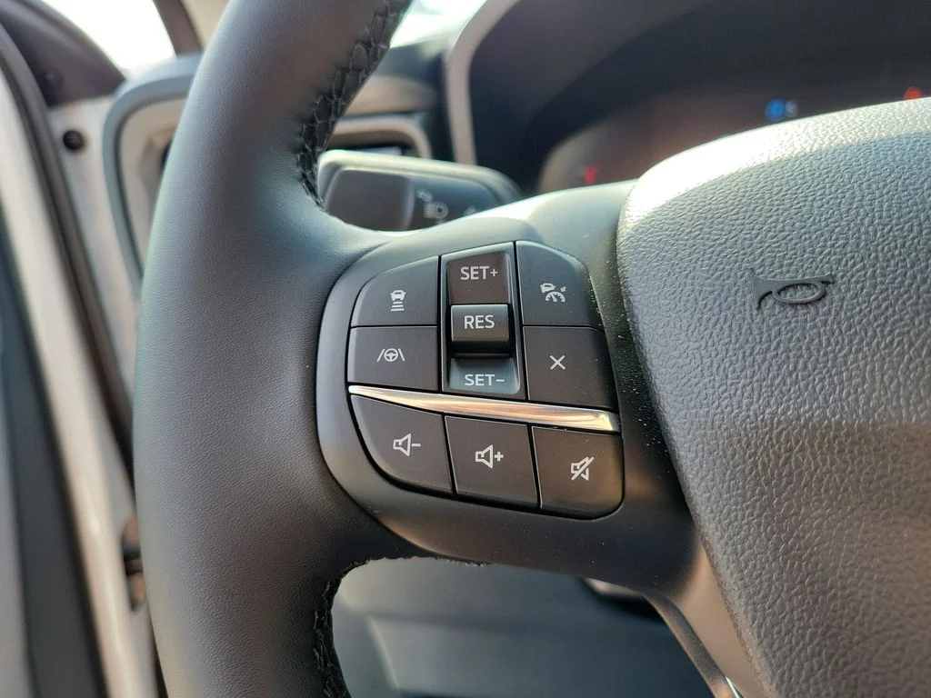New 2026 Oxford White Ford Lariat® image 18