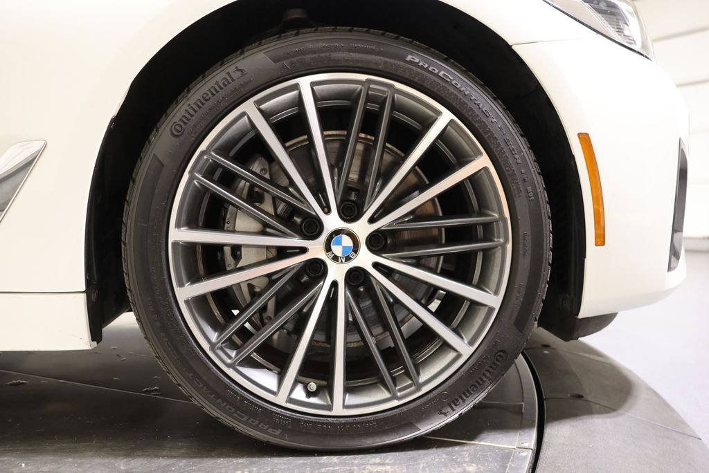 2023 BMW 5 Series 540i - Photo 12