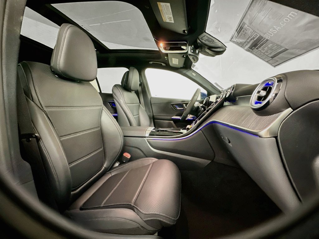 New 2027 Starling Blue Metallic Mercedes-Benz GLC 300 image 29