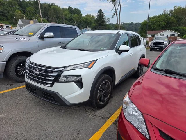 2025 Nissan Rogue SV
