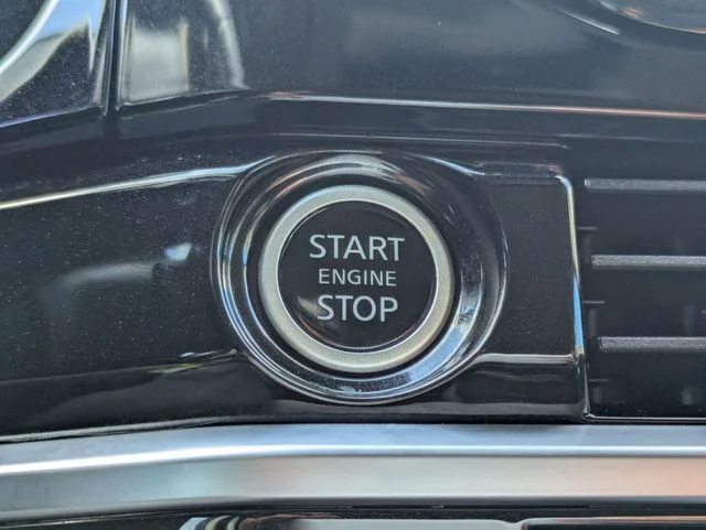 Used 2023 Blue Nissan SL image 16