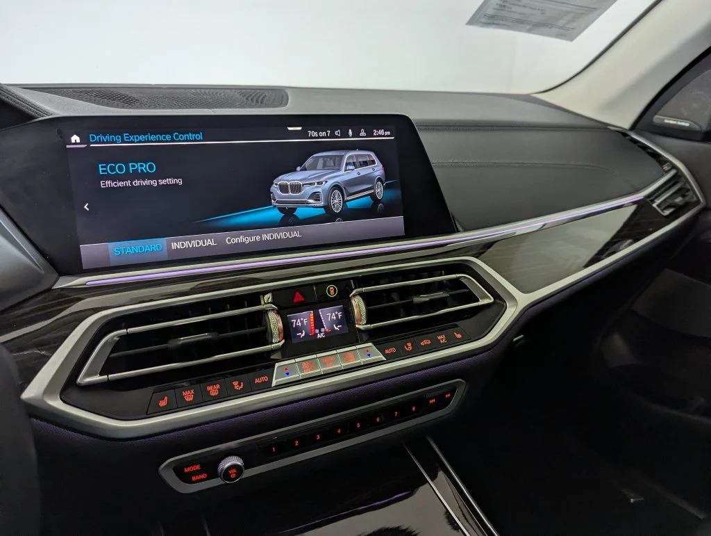 Used 2020 Gray BMW xDrive40i image 8