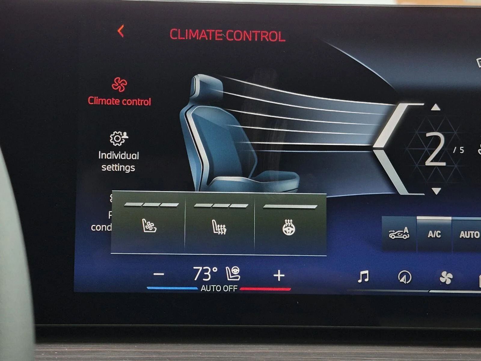 New 2026 Mineral White Metallic BMW xDrive50e image 19