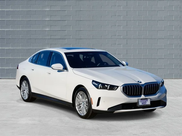 2025 BMW 5 Series 530i Sedan