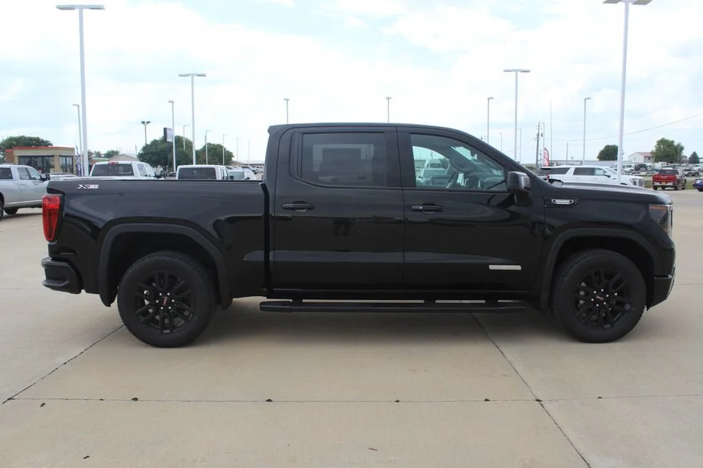 New 2026 Onyx Black GMC Elevation image 2