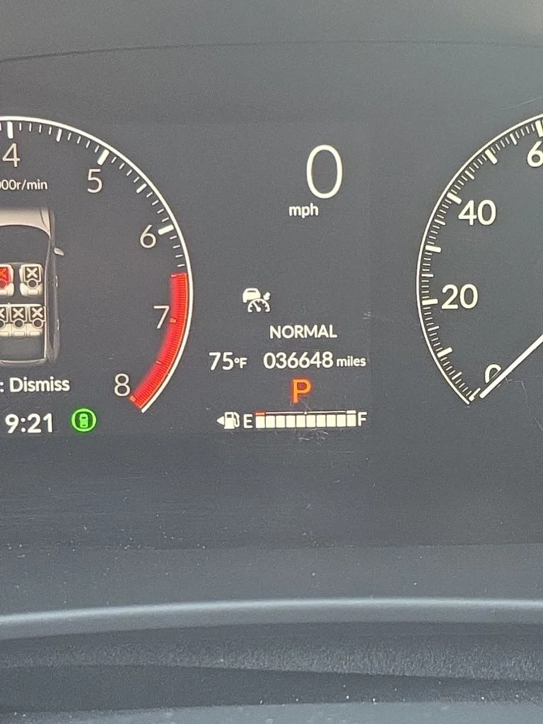 Used 2024 White Honda EX image 2