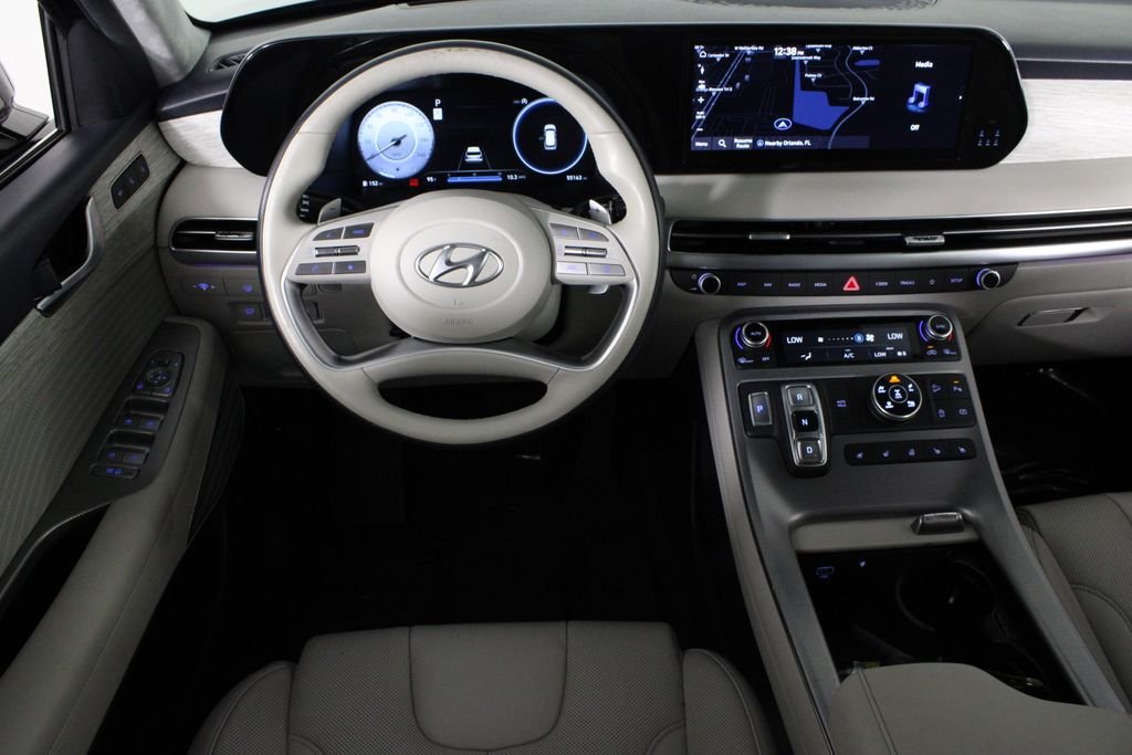 Certified Used 2024 White Hyundai Calligraphy image 9