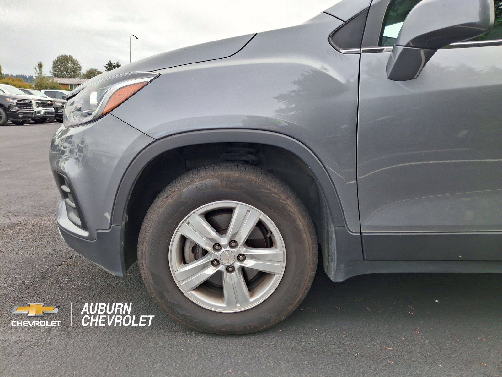 Used 2020 SATIN STEEL METALLIC Chevrolet LT image 6