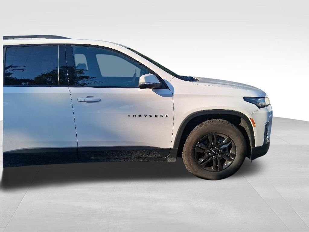 Used 2022 White Chevrolet LT image 5
