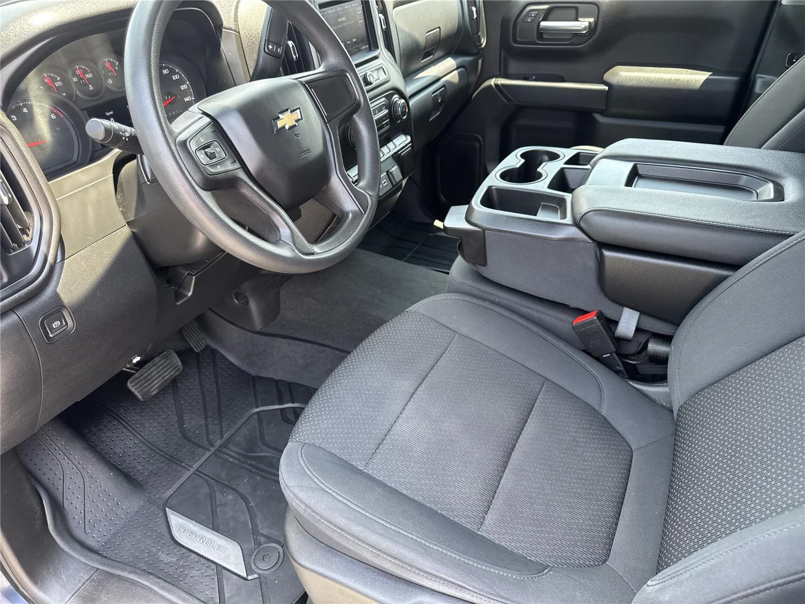 Used 2021 NORTHSKY BLUE METALLIC Chevrolet Custom image 11