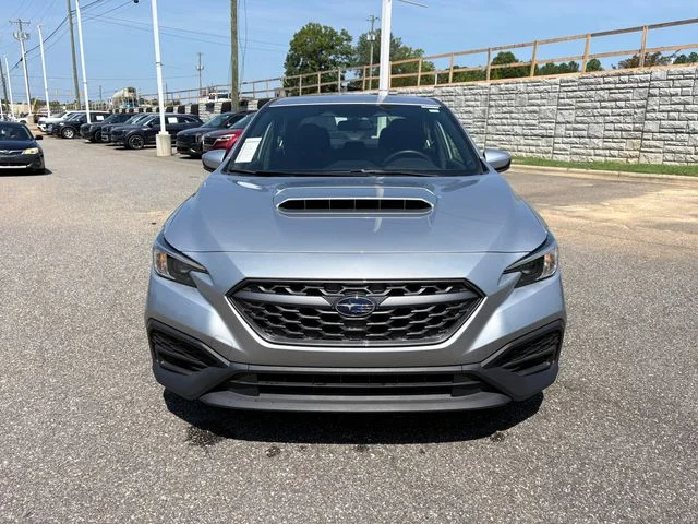 Used 2024 Ice Silver Metallic Subaru Base image 9