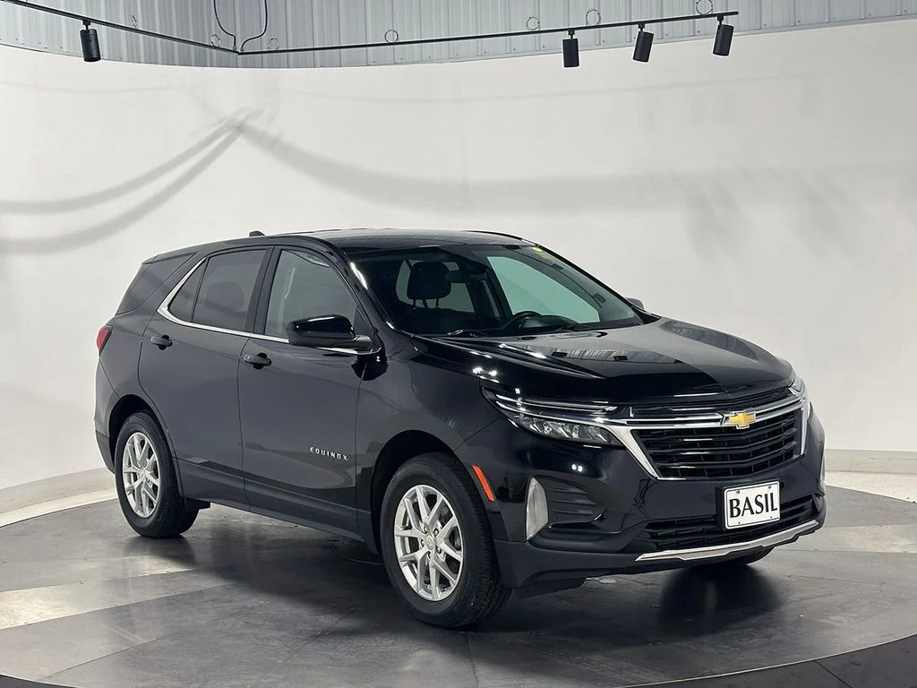 Used 2022 Black Chevrolet LT image 41