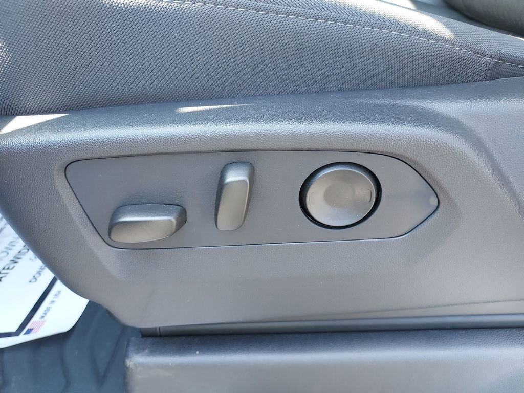 2026 GMC Sierra 3500HD SLE - Photo 18