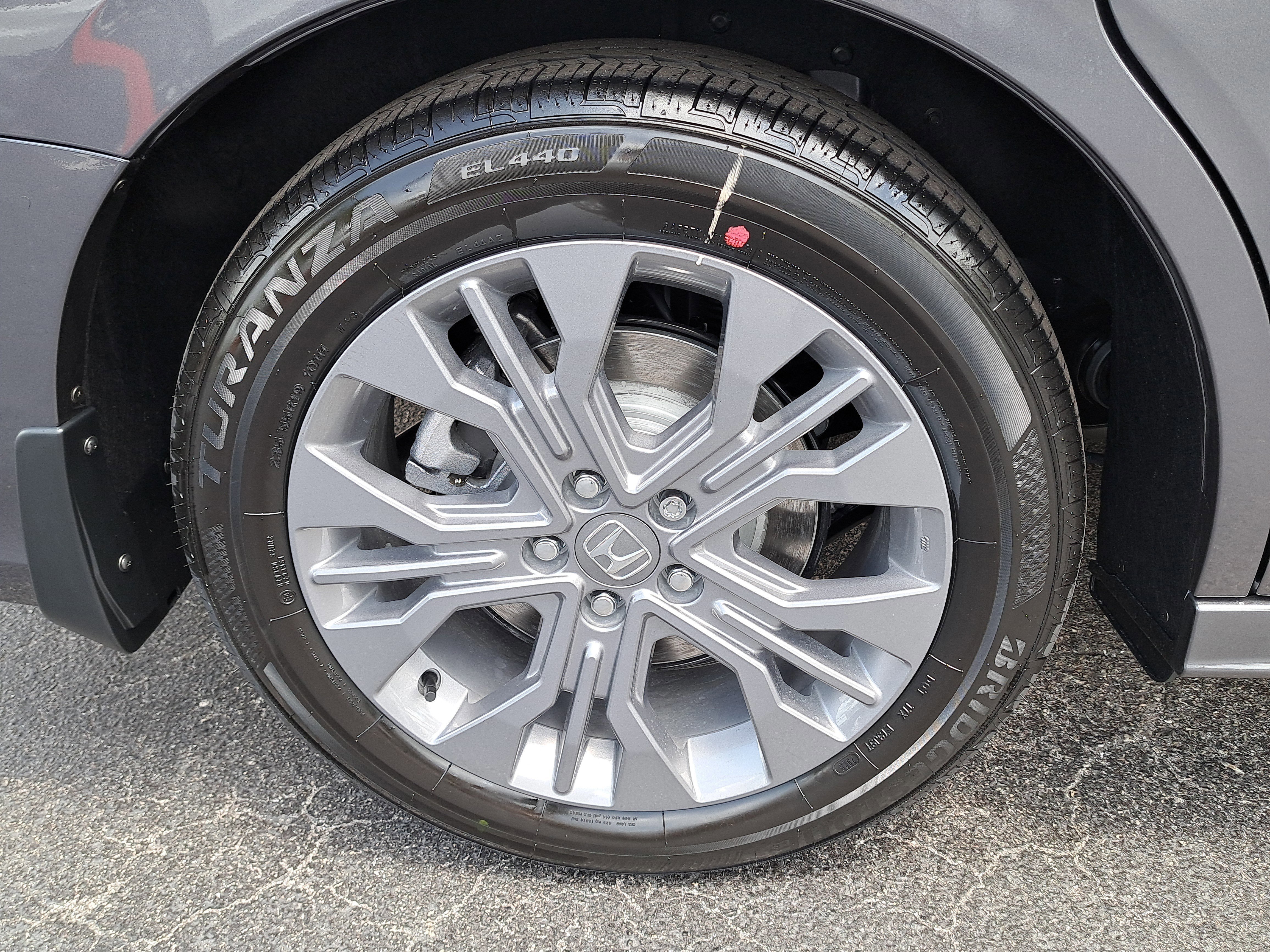 New 2026 Modern Steel Metallic Honda Touring image 7