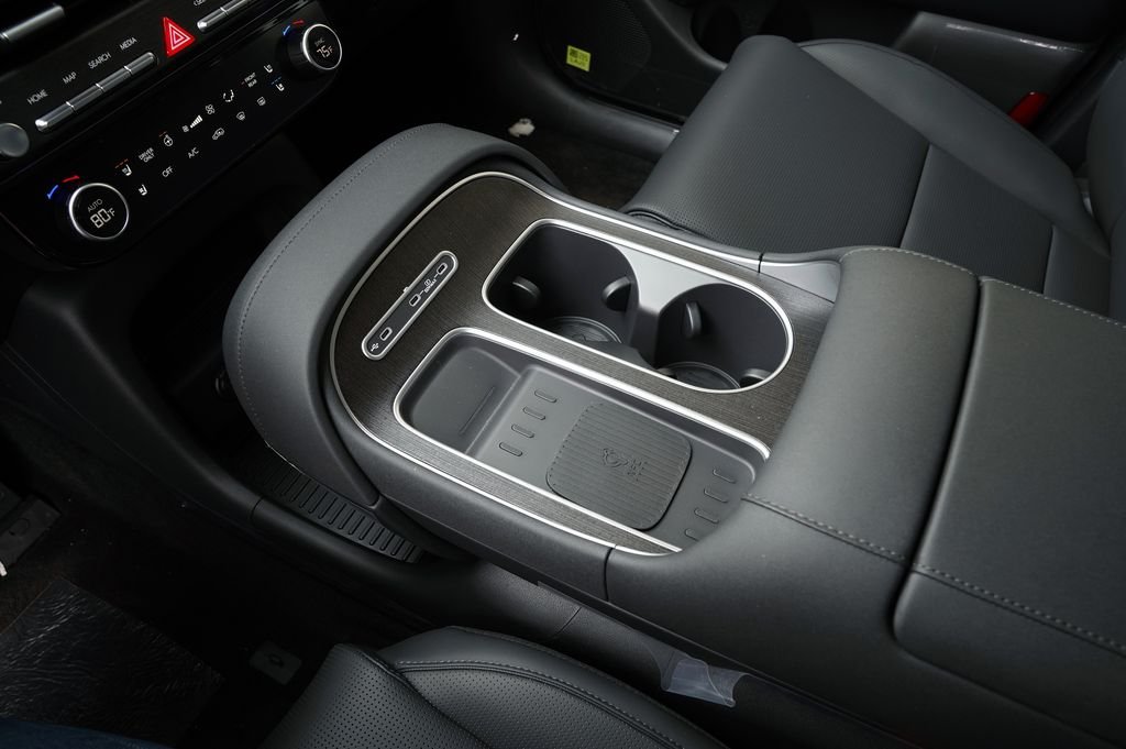 New 2026 Creamy White Pearl Hyundai SEL Premium image 40