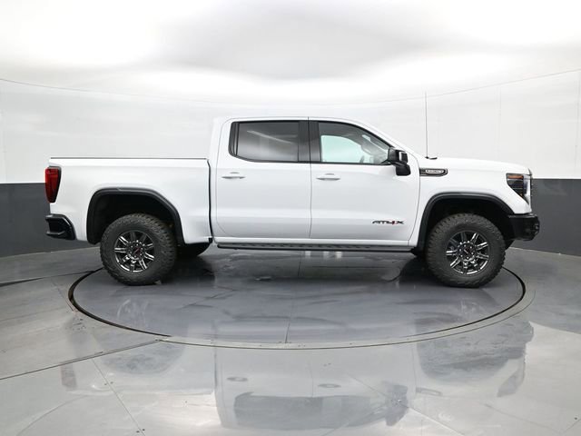 2026 GMC Sierra 1500 AT4X - Photo 4