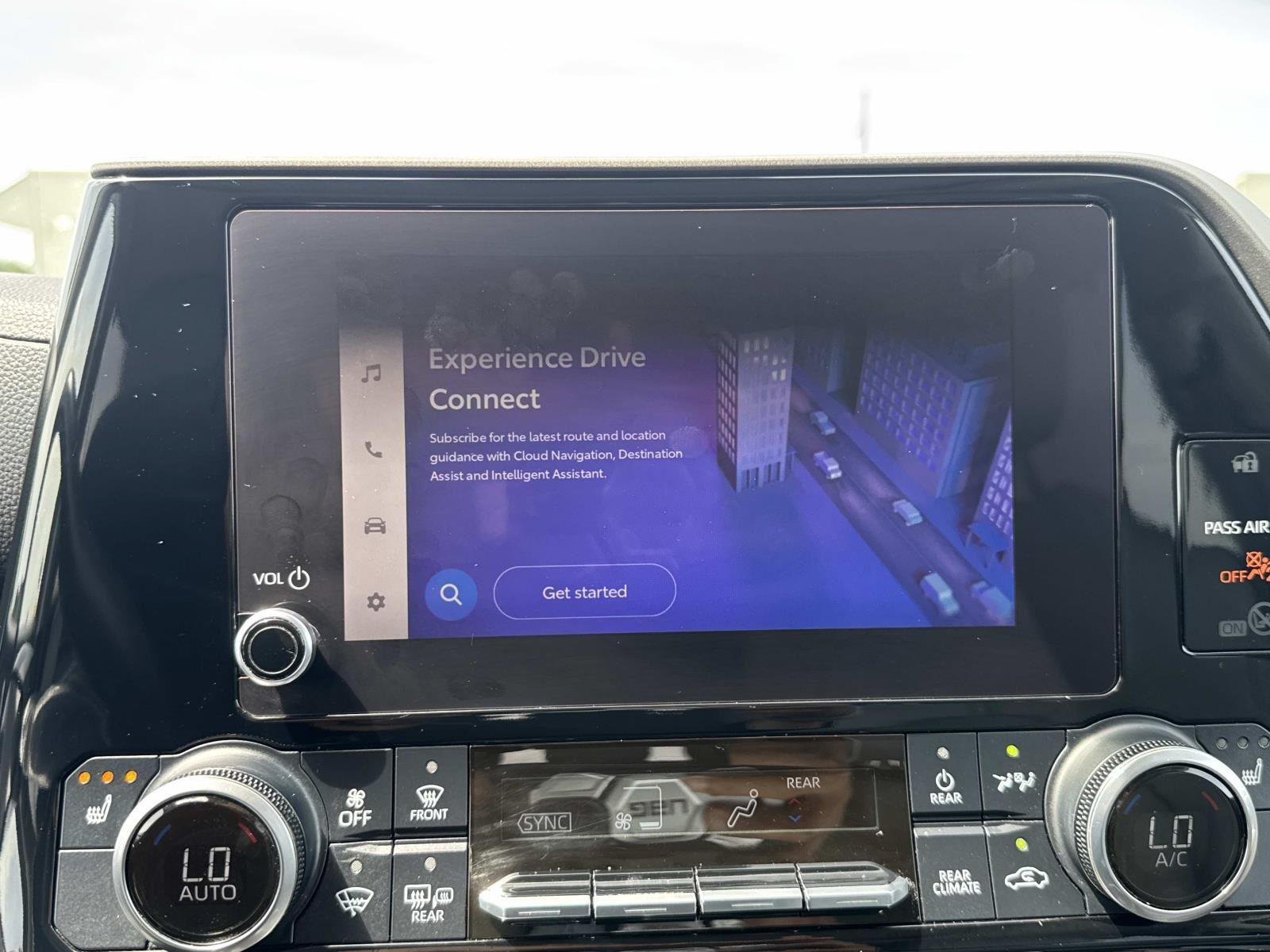Used 2023 Wind Chill Pearl Toyota XLE image 24