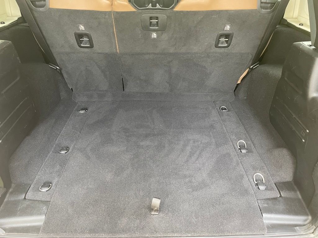 Used 2021 Sarge Green Clearcoat Jeep Unlimited Sahara image 8