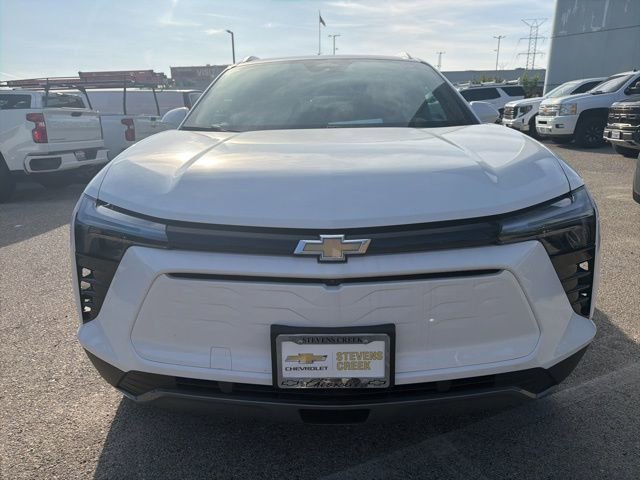 Used 2025 Chevrolet Blazer EV LT with VIN 3GNKDGRJ3SS119682 for sale in Glendora, CA