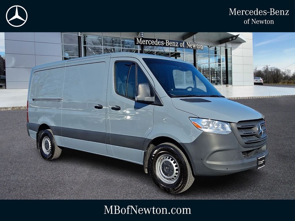 2024 Mercedes-Benz Sprinter 2500 144 WB's photo