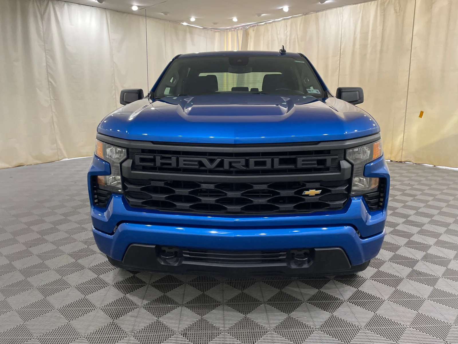 Used 2022 GLACIER BLUE METALLIC Chevrolet Custom image 2