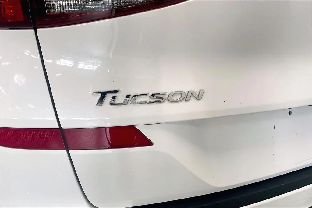 Used 2020 White Hyundai SEL image 7