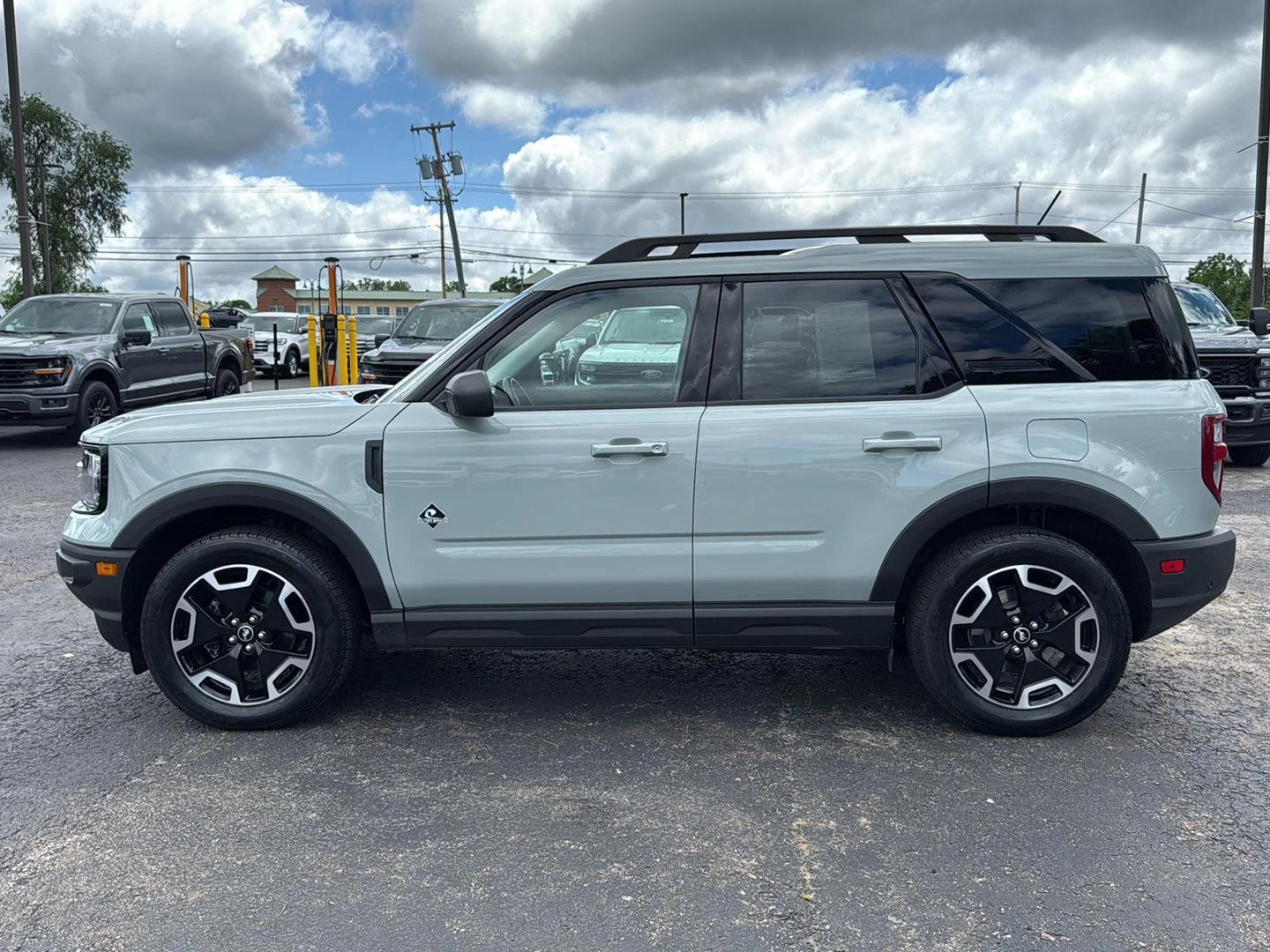 Used 2023 Cactus Gray Ford Outer Banks image 19
