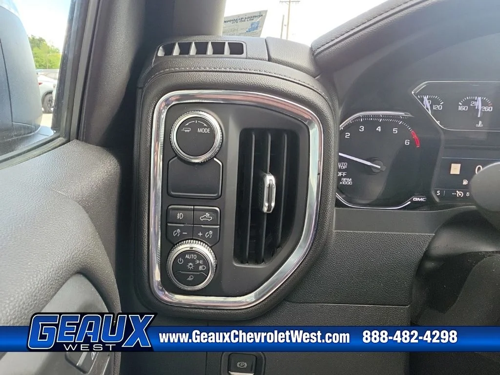 Used 2020 Gray GMC SLT image 19
