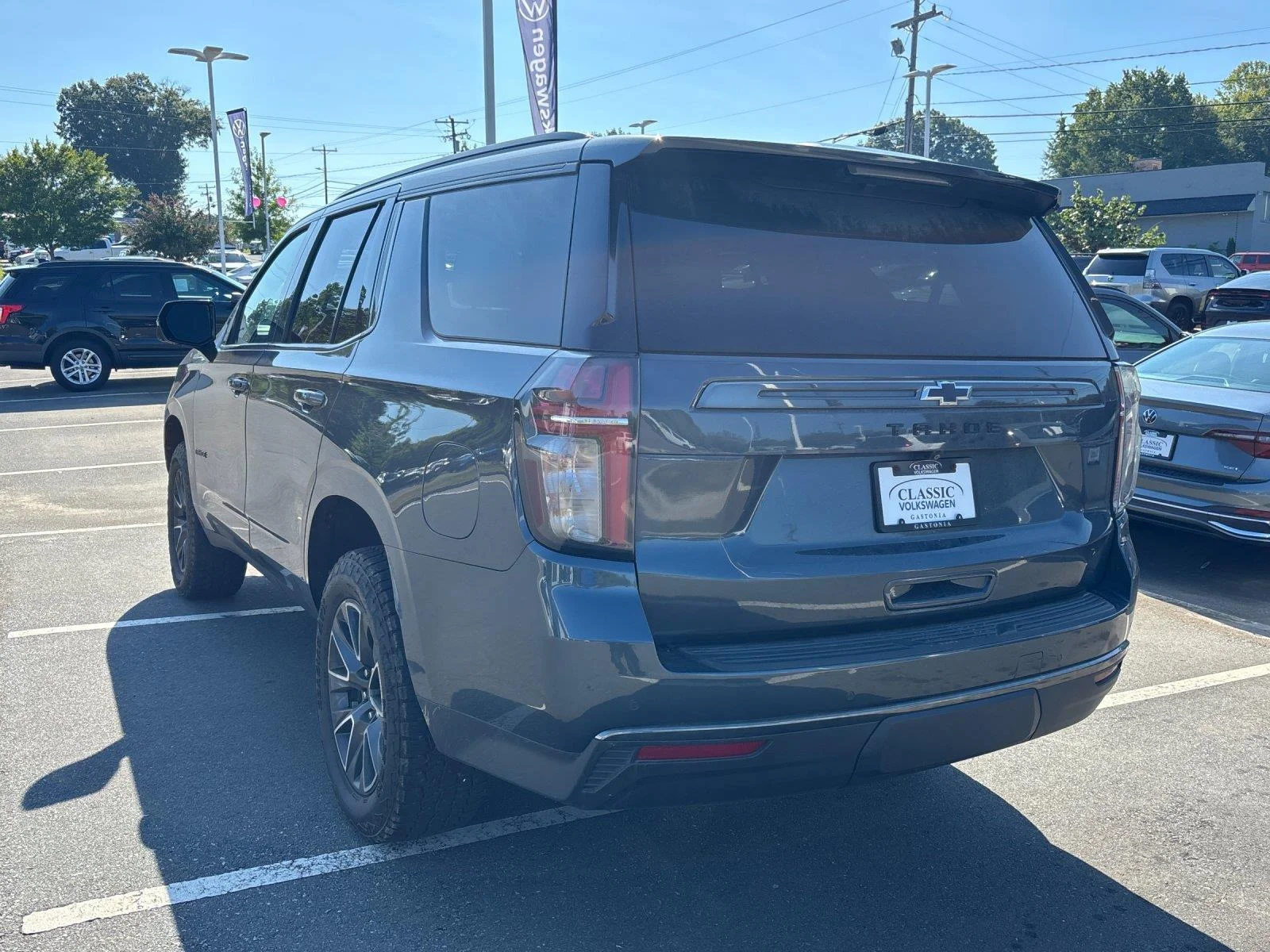 Used 2021 Shadow Gray Metallic Chevrolet Z71 image 3