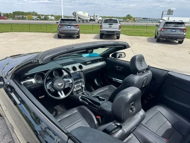2023 Ford Mustang EcoBoost Premium - Photo 15