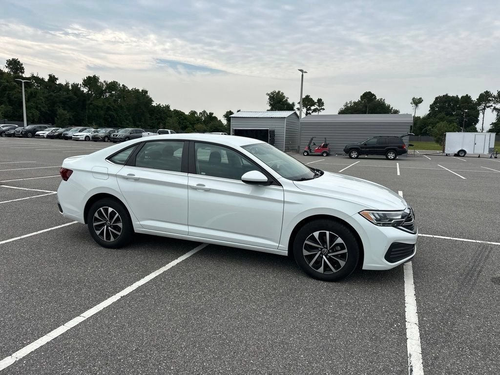 3VW5M7BU0PM032809