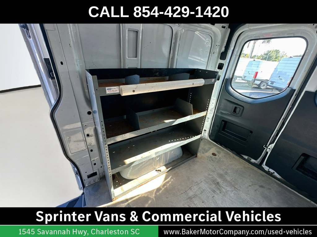 Used 2020 White Freightliner Base image 32
