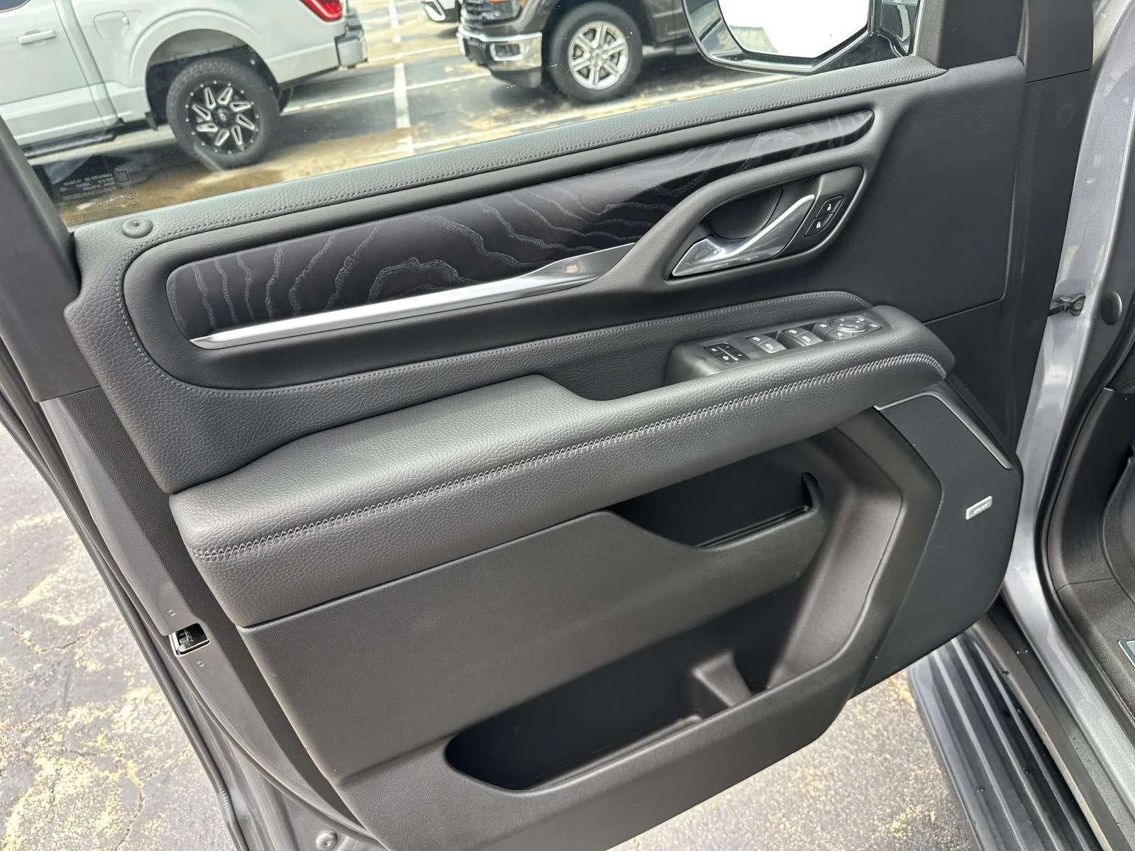 Used 2021 Satin Steel Metallic GMC Denali image 13
