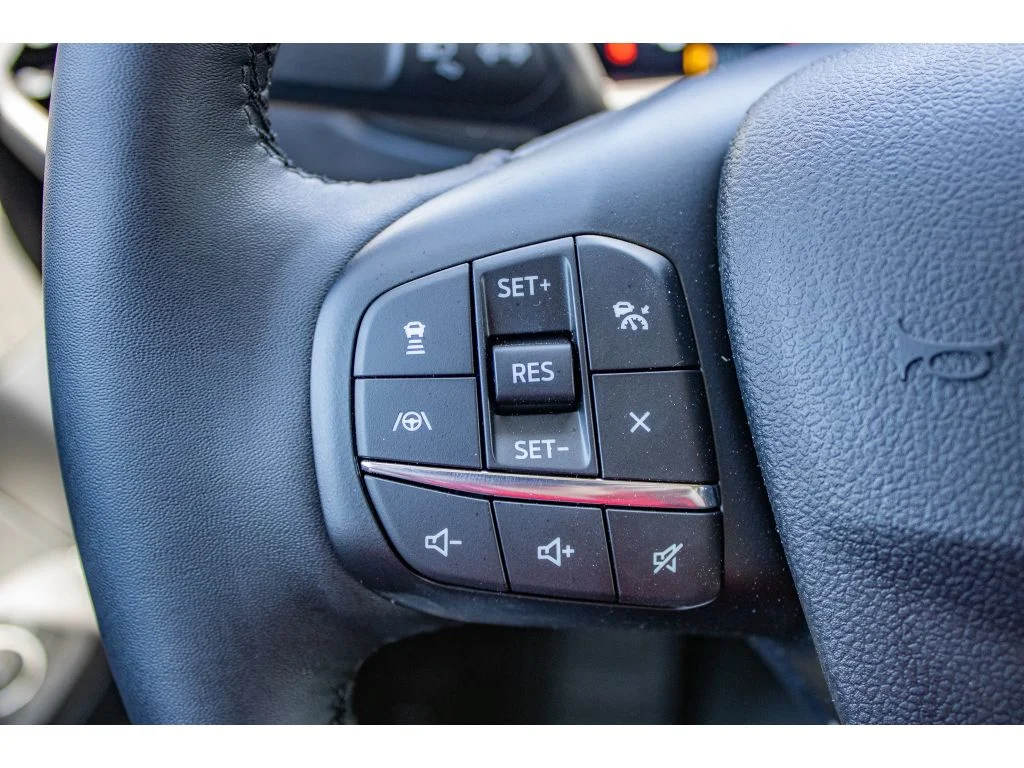 New 2026 CARBONIZED GRAY METALLIC Ford Outer Banks image 40