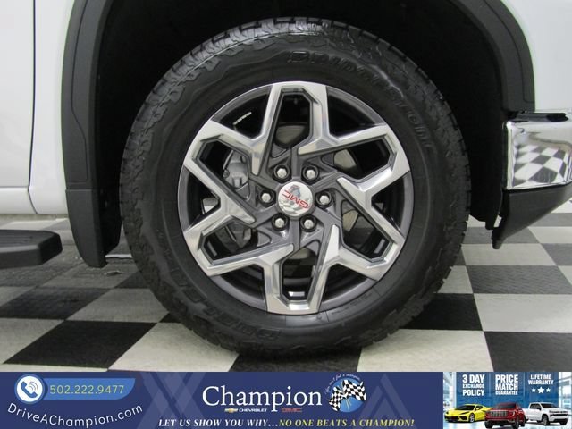 Used 2023 SUMMIT WHITE GMC SLT image 3