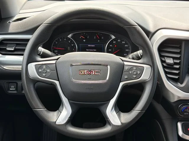 Used 2021 SATIN STEEL METALLIC GMC SLE image 25