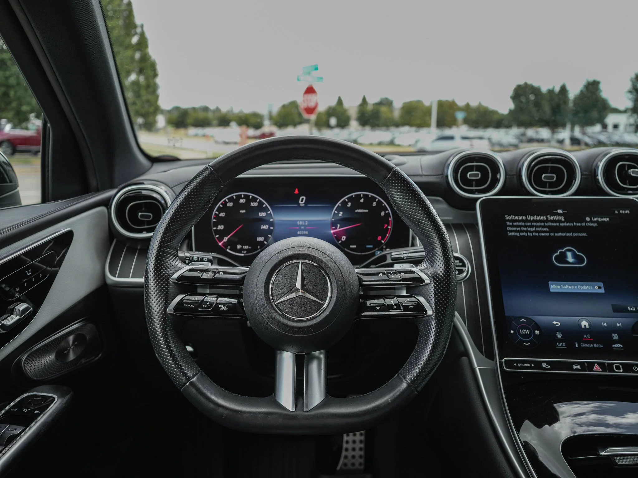 Certified Used 2024 Cirrus Silver Metallic Mercedes-Benz GLC 300 image 17