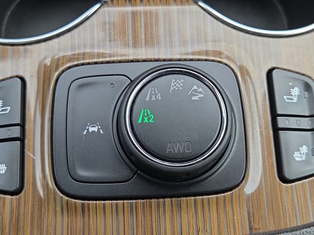 Used 2023 Sterling Metallic GMC SLE image 10