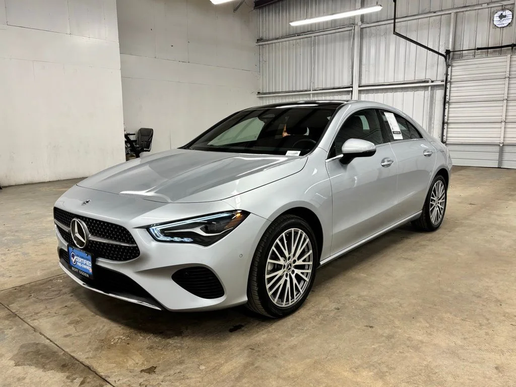 Used 2025 Silver Mercedes-Benz CLA 250 image 4