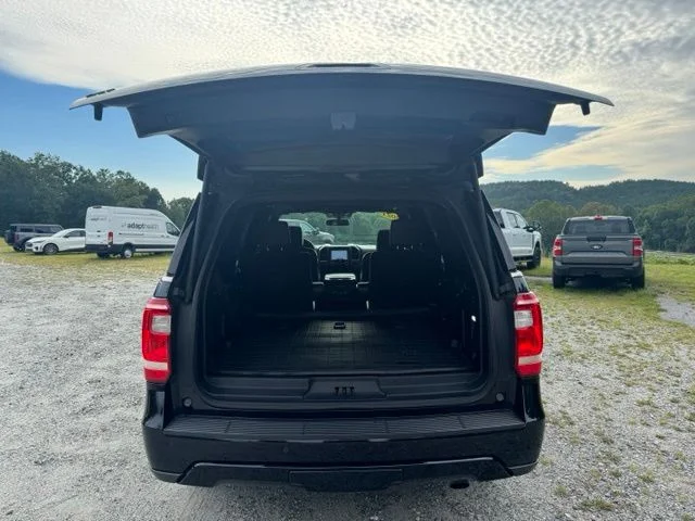 Used 2021 Black Ford XLT image 8