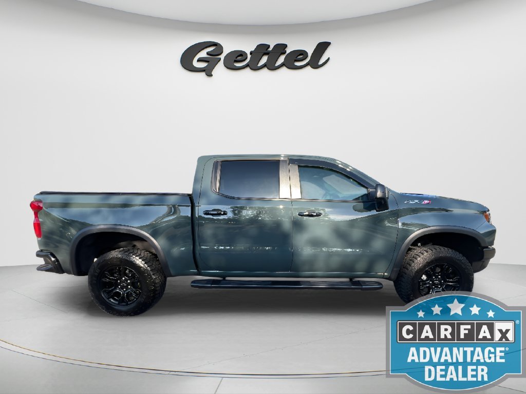 Used 2025 Gray Chevrolet ZR2 image 4