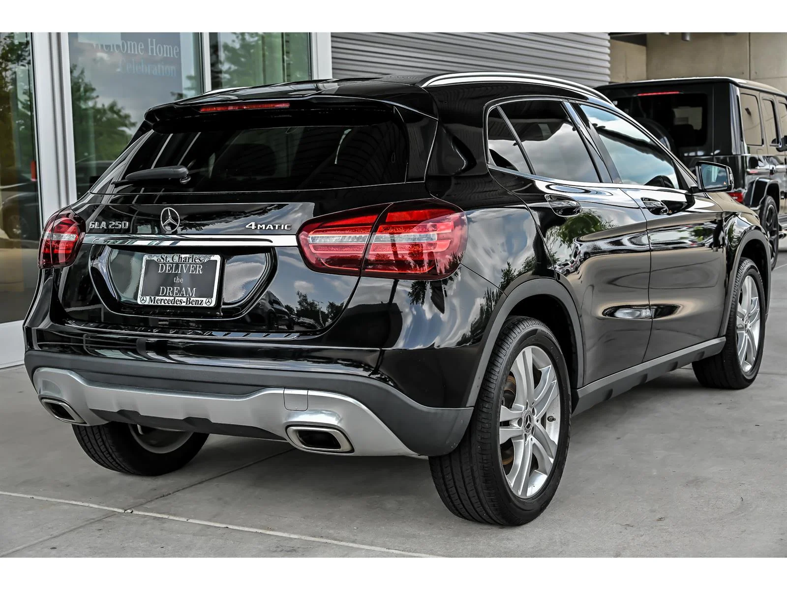 Used 2020 Black Mercedes-Benz GLA 250 4MATIC® image 8