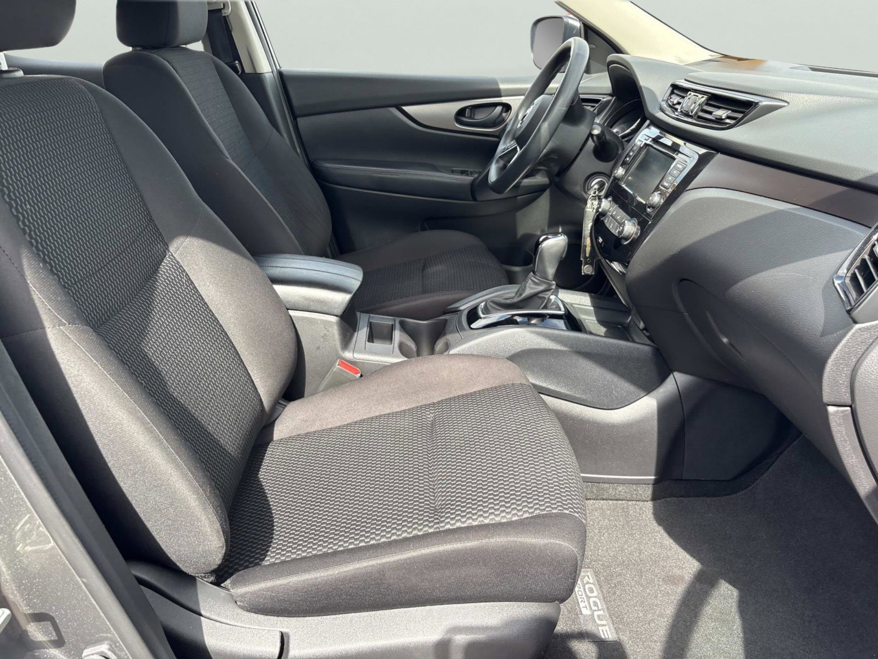 Used 2022 Gun Metallic Nissan S image 19