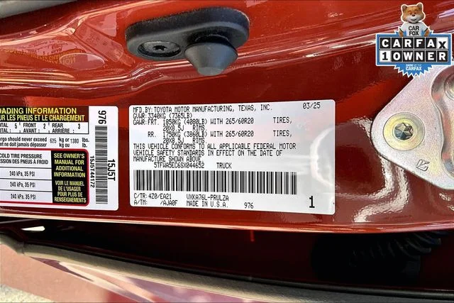 Used 2025  Toyota Limited image 30