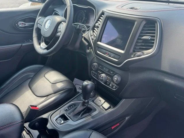 Used 2022 Black Jeep Trailhawk image 28