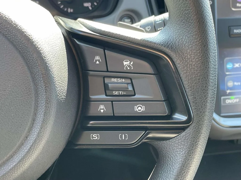 Used 2026 Alpine Green Subaru Base image 10