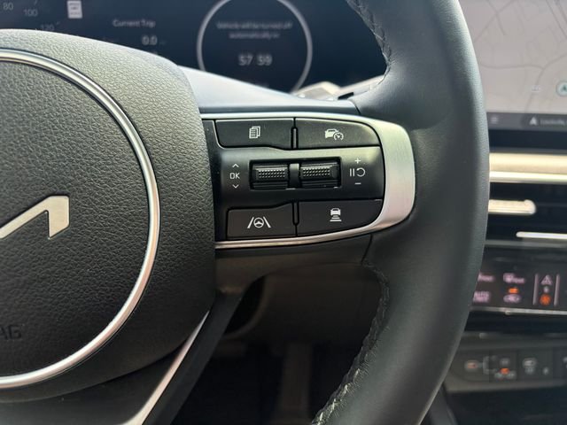 2025 Kia K5 EX - Photo 19