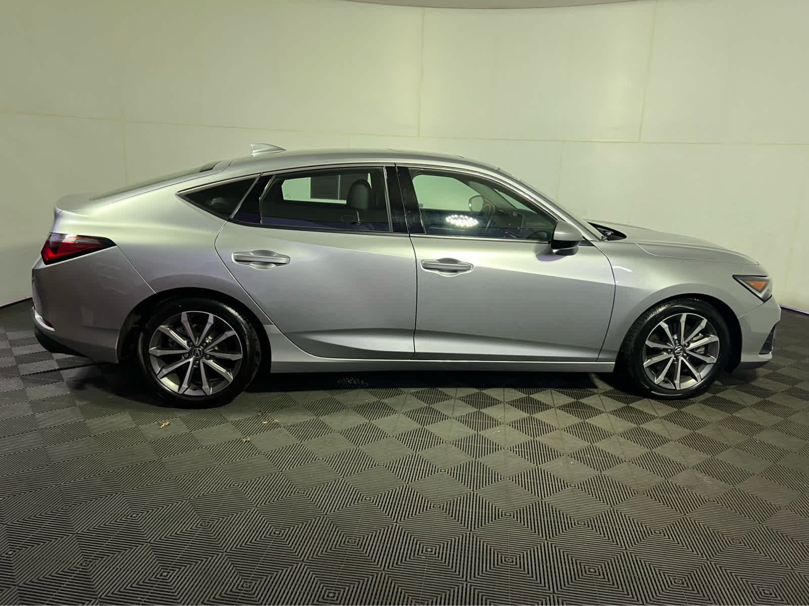 Certified Used 2025 Lunar Silver Metallic Acura INTEGRA image 8