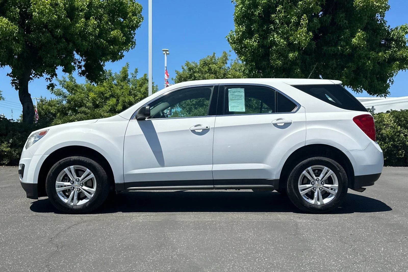 Used 2012 Summit White Chevrolet LS image 7